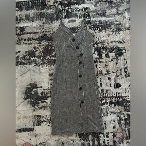 NWT Women’s dress size small